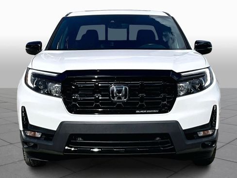 Used 2025 Honda Ridgeline Black Edition image 4