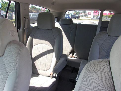 Used 2014 Buick Enclave Convenience FWD image 12