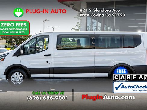 Used 2023 Ford Transit 350 XLT RWD image 5