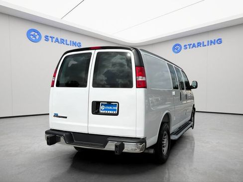 Used 2025 Chevrolet Express 2500 w/ Driver Convenience Package RWD image 9