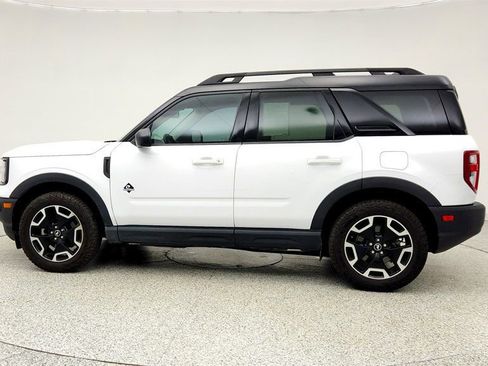 Used 2023 Ford Bronco Sport Outer Banks w/ Tech Package AWD/4WD image 8