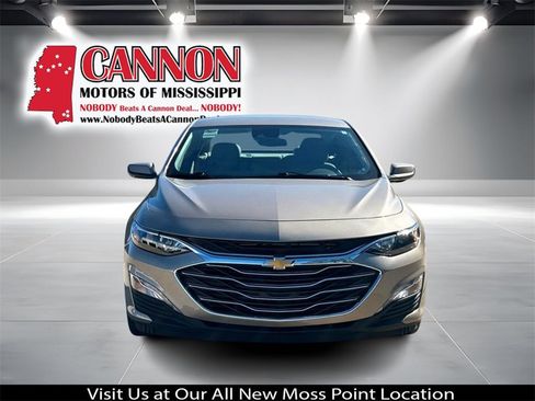 Used 2025 Chevrolet Malibu LT image 8