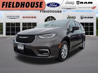 Used 2023 Chrysler Pacifica Touring-L FWD video 1