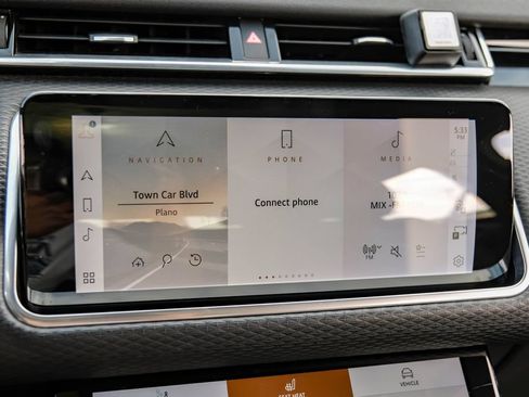 Used 2021 Land Rover Range Rover Velar R-Dynamic S AWD/4WD image 36