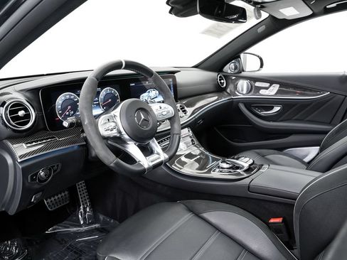 Used 2019 Mercedes-Benz E 63 AMG S image 4