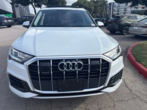 Used 2022 Audi Q7 3.0T Premium Plus w/ Premium Plus Package AWD/4WD image 8