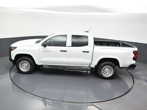 Used 2024 Chevrolet Colorado W/T w/ WT Convenience Package II image 17