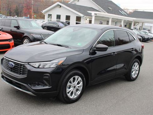 Used 2024 Ford Escape Active image 4