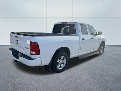 Used 2019 RAM 1500 Express AWD/4WD image 3