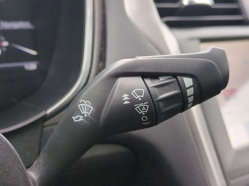 Used 2020 Ford Fusion SE image 25