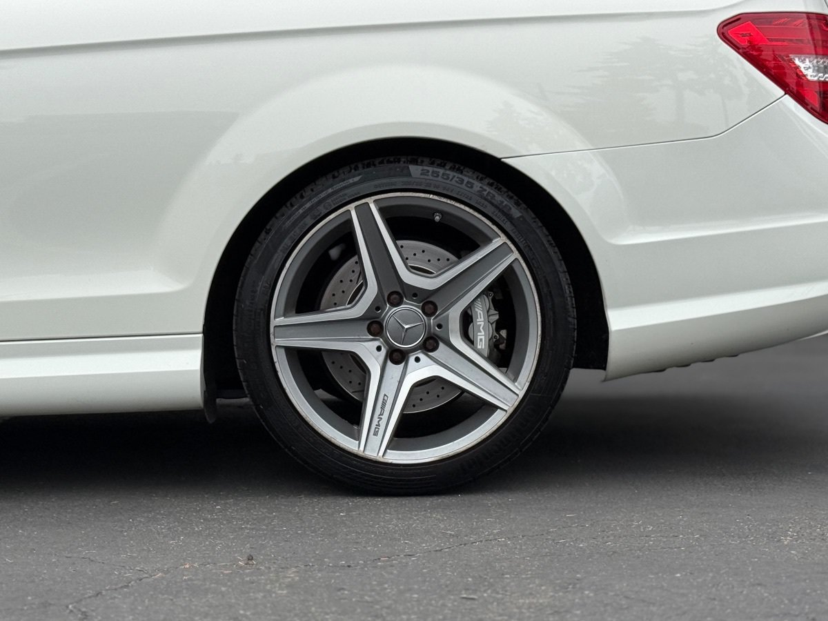 Used 2012 Mercedes-Benz C 63 AMG Coupe image 15