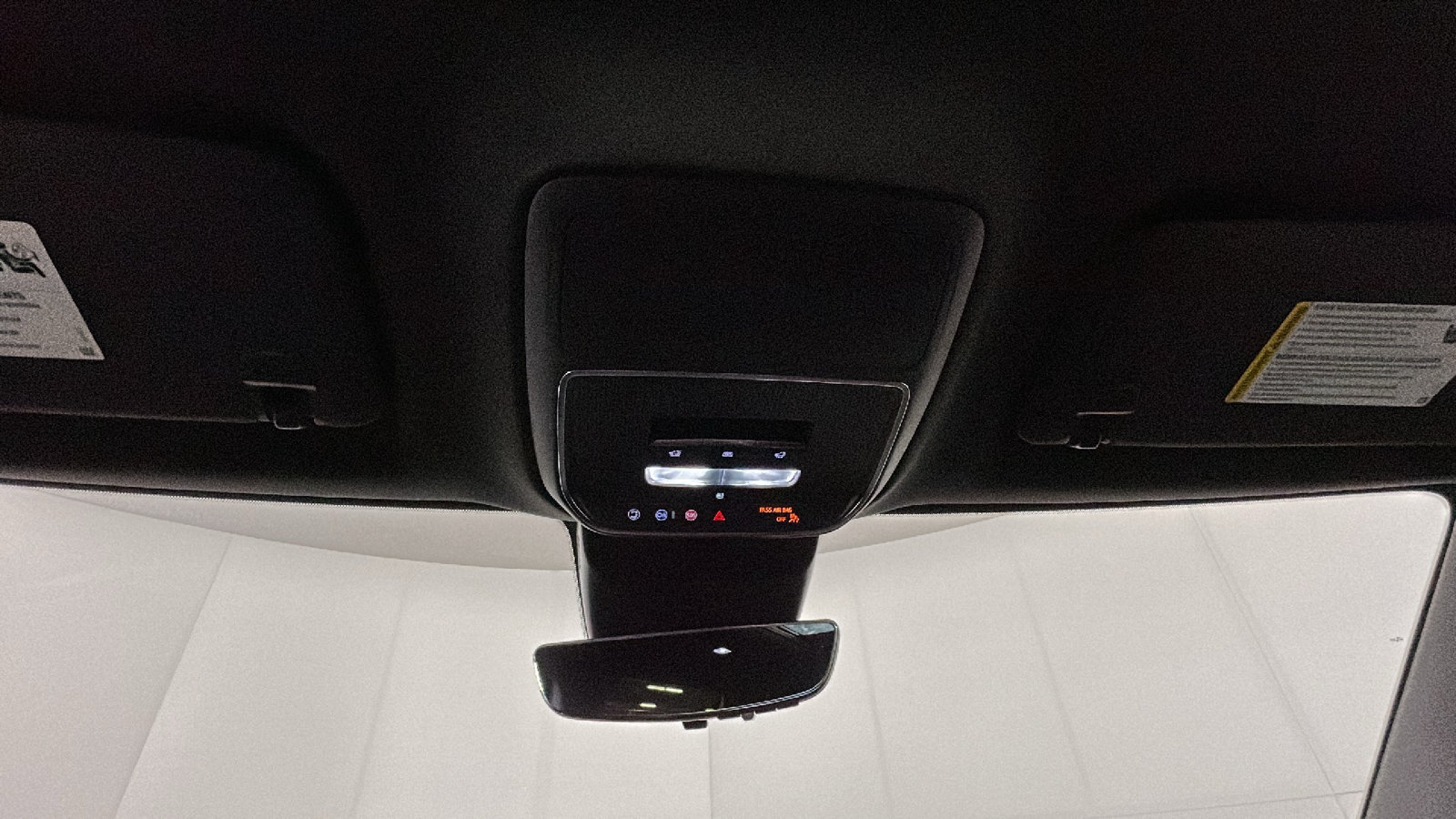Used 2025 Chevrolet Traverse RS w/ LPO, Floor Liner Package AWD/4WD image 31