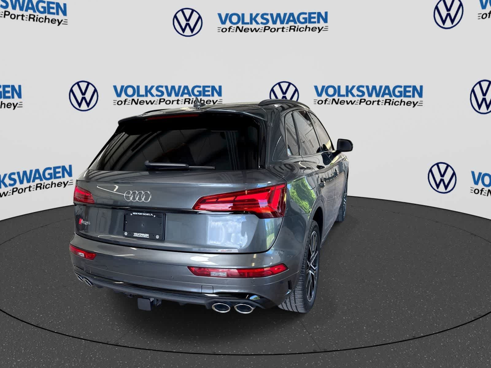 Used 2023 Audi SQ5 Premium Plus w/ Premium Plus Package AWD/4WD image 14