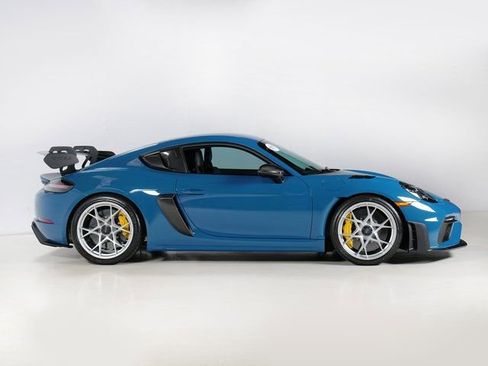 Certified 2025 Porsche 718 Cayman GT4 RS RWD image 8