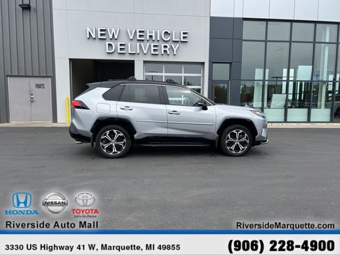 Used 2023 Toyota RAV4 XSE w/ Weather Package AWD/4WD image 10