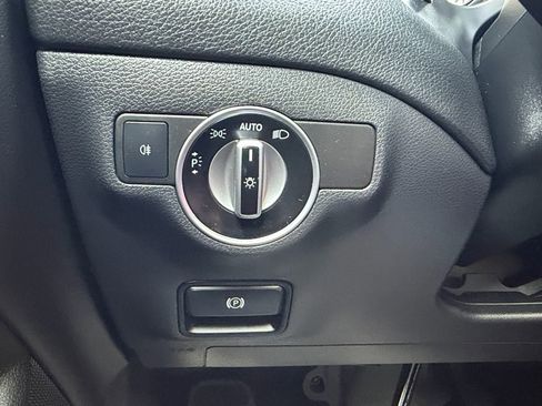 Used 2016 Mercedes-Benz CLA 250 image 31