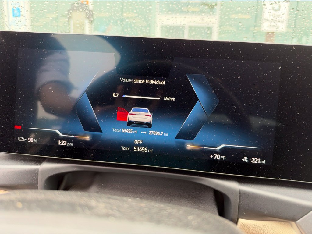 Certified 2024 BMW i4 eDrive35 w/ Convenience Package RWD image 5