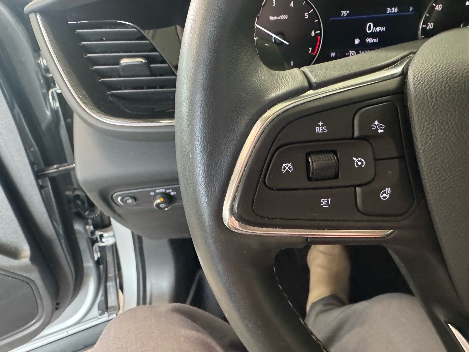 Certified 2023 Buick Envision Preferred AWD/4WD image 27