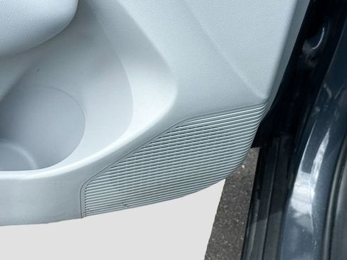 Certified 2024 Hyundai Kona SE image 18