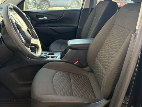 Used 2019 Chevrolet Equinox LT FWD image 8