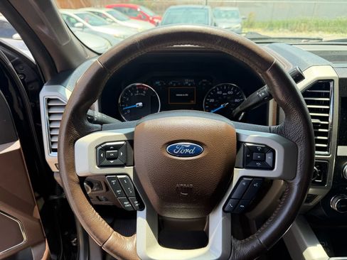 Used 2017 Ford F350 King Ranch w/ King Ranch Ultimate Package AWD/4WD image 27