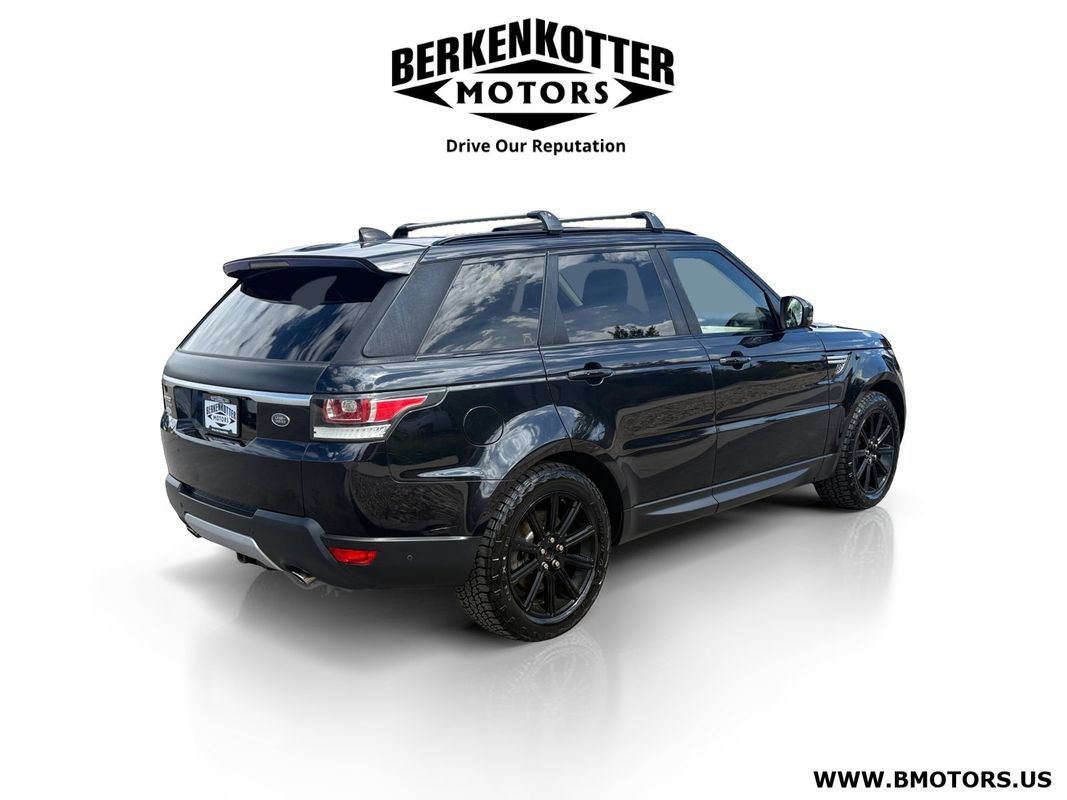 Used 2017 Land Rover Range Rover Sport HSE AWD/4WD image 3