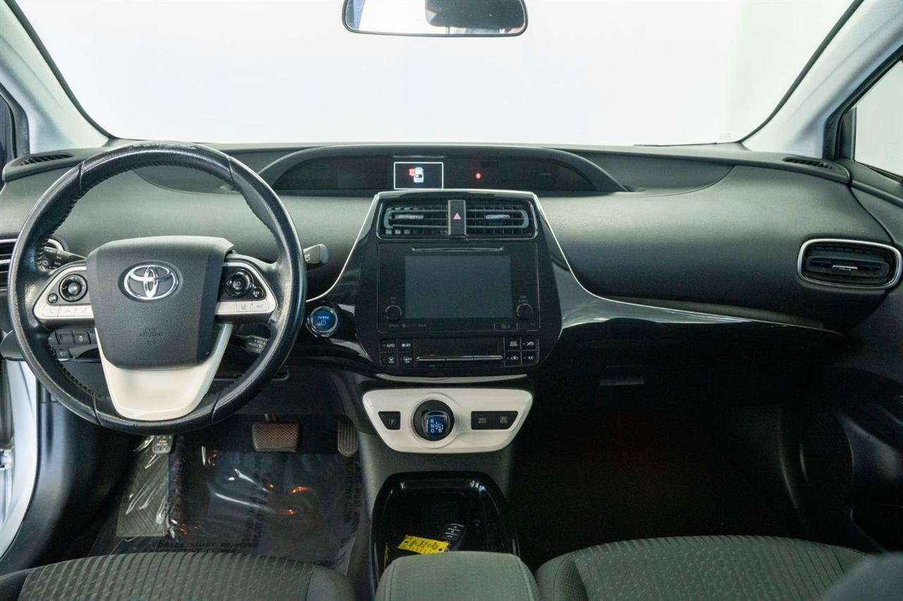 Used 2017 Toyota Prius Three w/ Carpet Mat Package FWD image 15