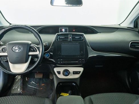 Used 2017 Toyota Prius Three w/ Carpet Mat Package FWD image 15