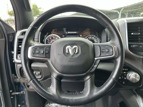 Used 2023 RAM 1500 Laramie AWD/4WD image 11