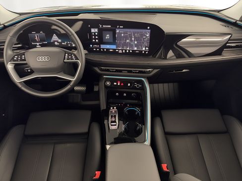 Used 2025 Audi Q5 Premium Plus w/ Premium Plus AWD/4WD image 19