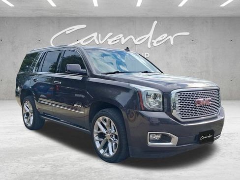 Used 2015 GMC Yukon Denali w/ Premium Package AWD/4WD image 2