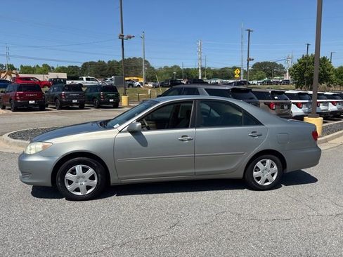 Used 2005 Toyota Camry LE image 5