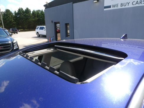 Used 2016 Honda HR-V EX image 11