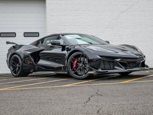 New 2026 Chevrolet Corvette Z06 image 2