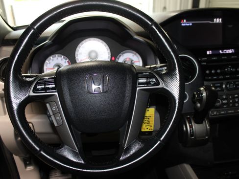 Used 2014 Honda Pilot EX-L image 10