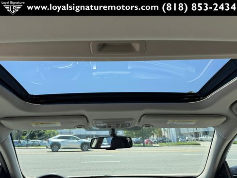 Used 2017 Honda Civic EX-L image 15