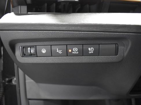 Certified 2023 Nissan Ariya AWD image 19