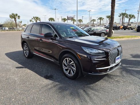 Certified 2023 Lincoln Corsair FWD image 7