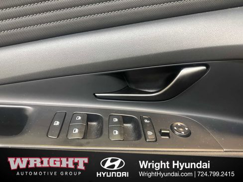 Certified 2025 Hyundai Elantra Sport FWD image 10