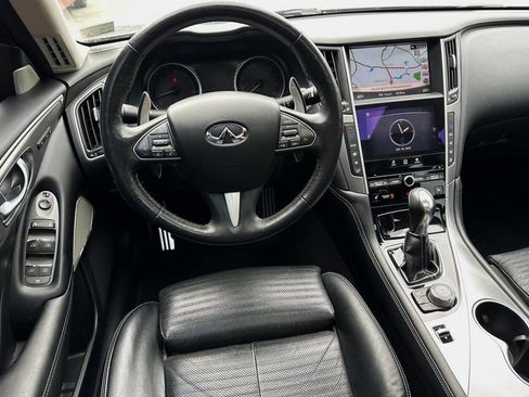 Used 2017 INFINITI Q50 Red Sport 400 image 21