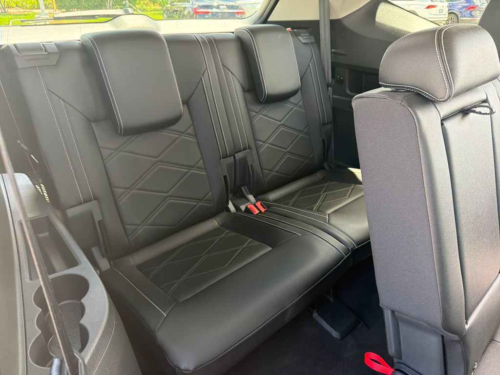Certified 2026 Volkswagen Atlas SE AWD/4WD image 25
