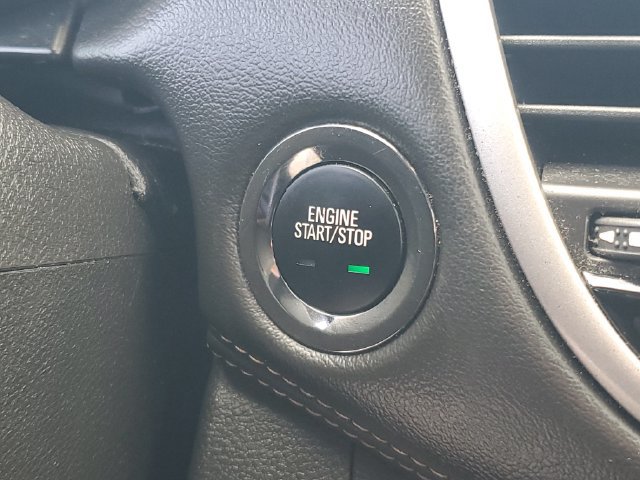 Used 2019 Chevrolet Trax LT w/ Redline Edition FWD image 30