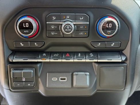 Certified 2020 Chevrolet Silverado 1500 RST w/ All-Star Edition AWD/4WD image 33