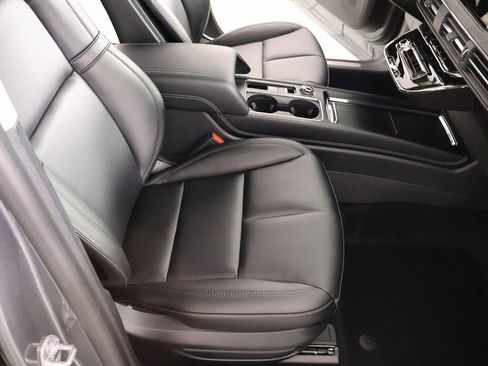 New 2026 Lincoln Corsair Premiere FWD image 14