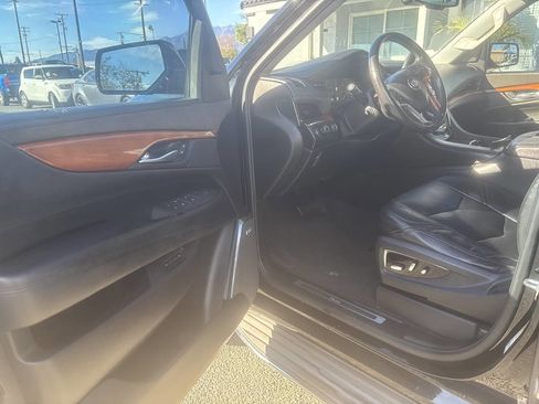 Used 2015 Cadillac Escalade ESV Premium image 6