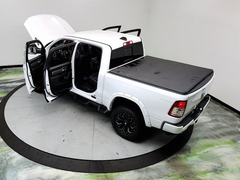 Used 2021 RAM 1500 Big Horn AWD/4WD image 36