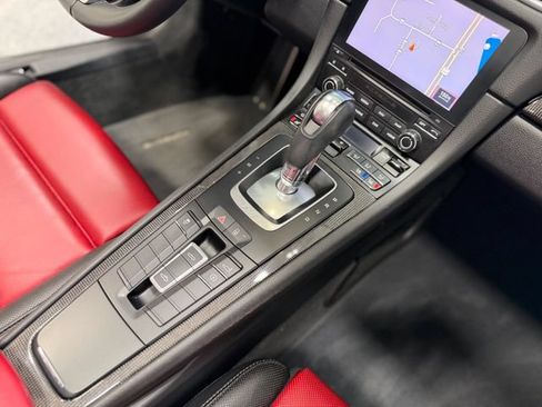 Used 2018 Porsche 718 Boxster S RWD image 30