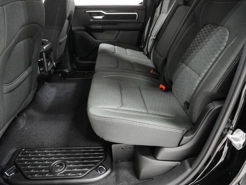 New 2026 RAM 1500 Big Horn AWD/4WD image 12