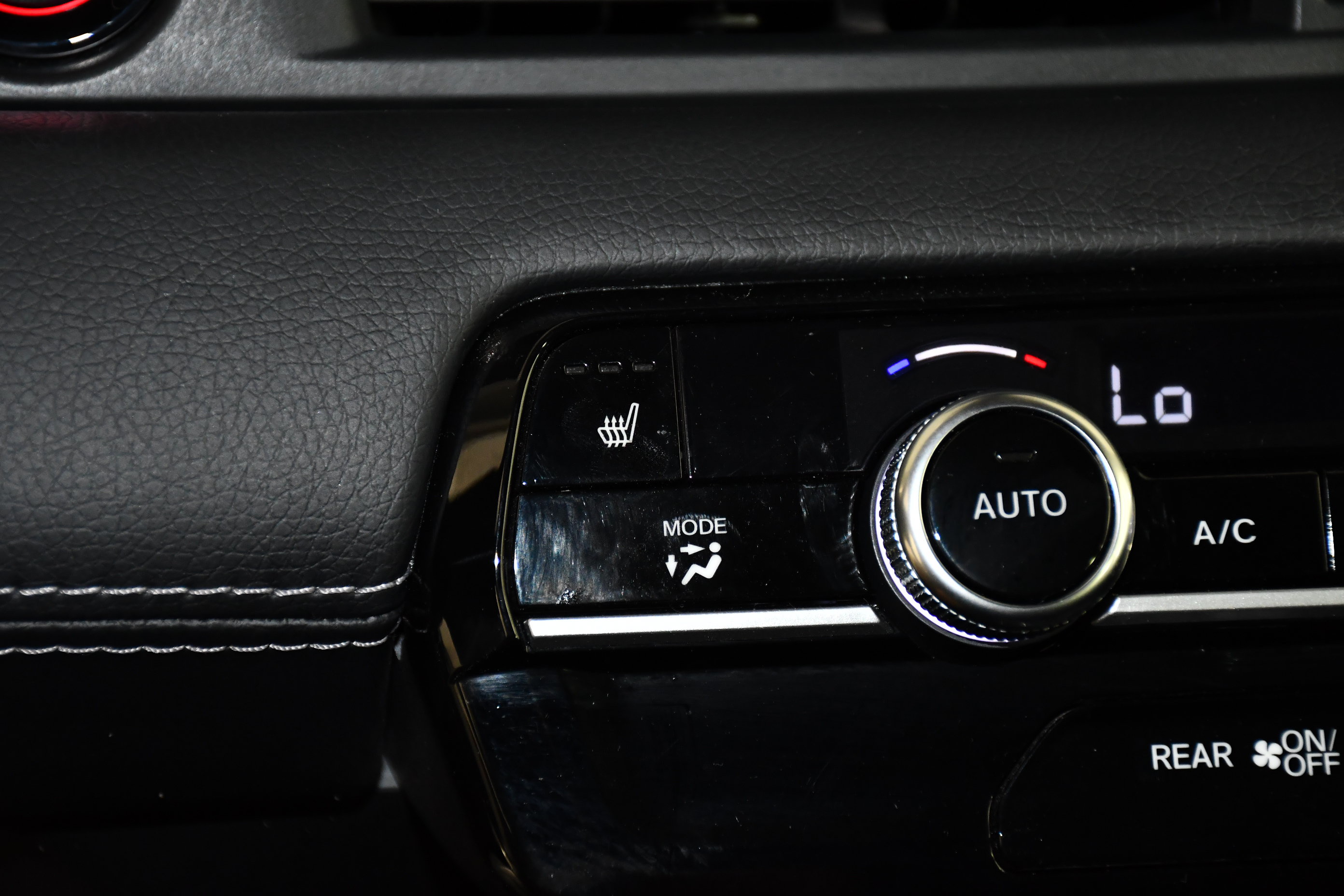 Certified 2023 Honda Pilot EX-L image 29