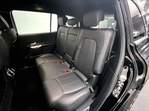 Certified 2022 Mercedes-Benz GLB 250 image 18